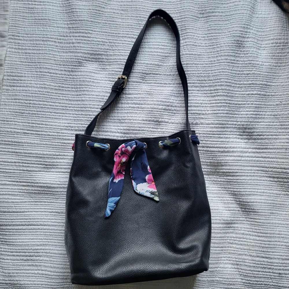 Barneys New York Deadstock NWT Black Scarf Tie Bucket Bag